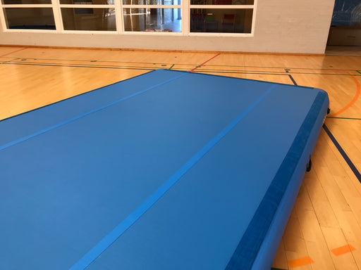 Airtrack i forskellige længder og bredde fra Pelany.