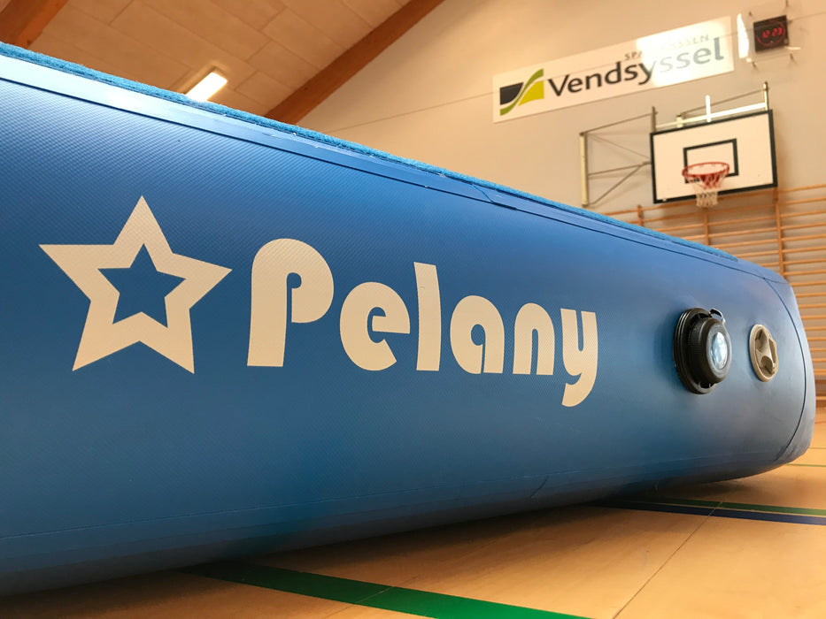Airtrack Pro fra Pelany har velcro på alle 4 sider.